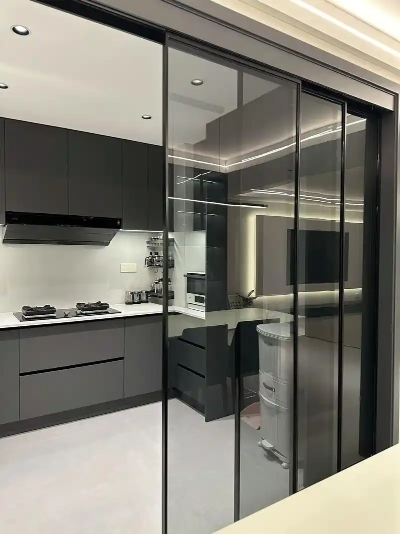 glass door cabinets